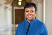 Dr. Carla Hayden 